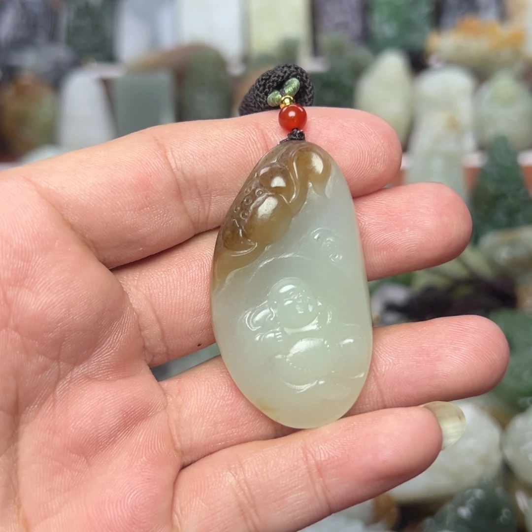 和田玉未镶嵌挂件