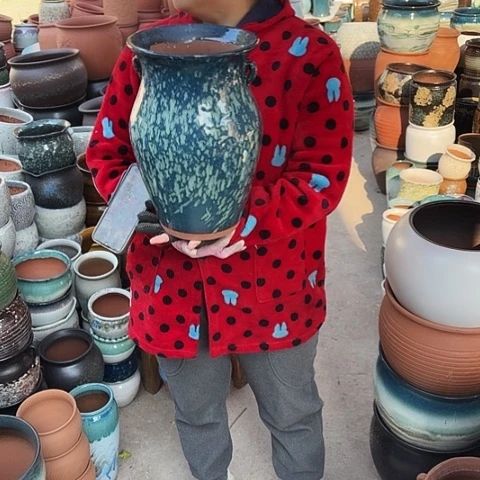 口20高32一个盆子。