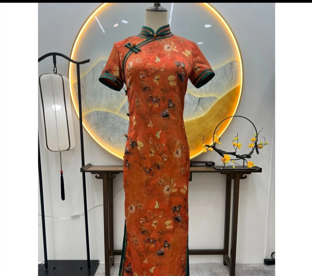 8594-旗袍新款女中国风年轻款复古高端气质改良长款日常走秀演出