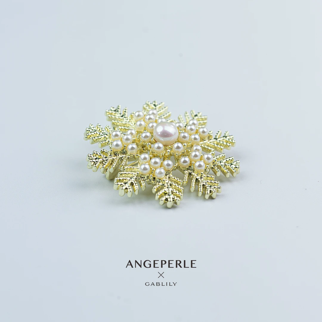 天使之泪淡水珍珠雪花胸针小香风6-7mm百搭时尚设计款【黄黄珠宝】