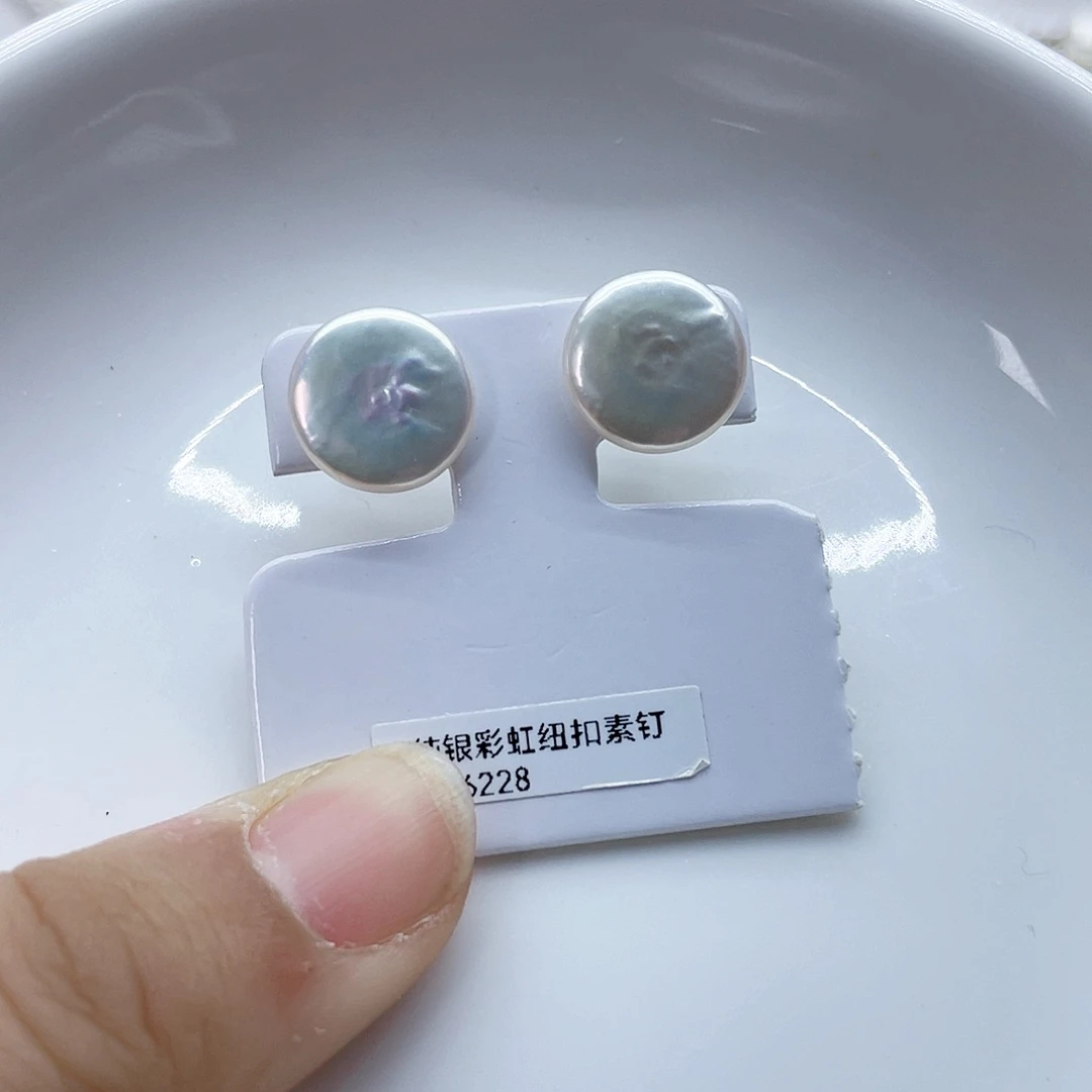 银S925镶嵌耳饰淡水珍珠