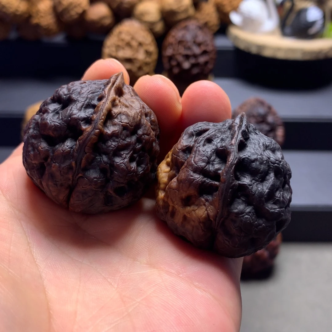 文玩核桃把件毒王36