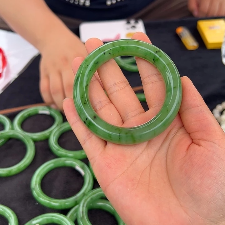 手链未镶嵌和田玉