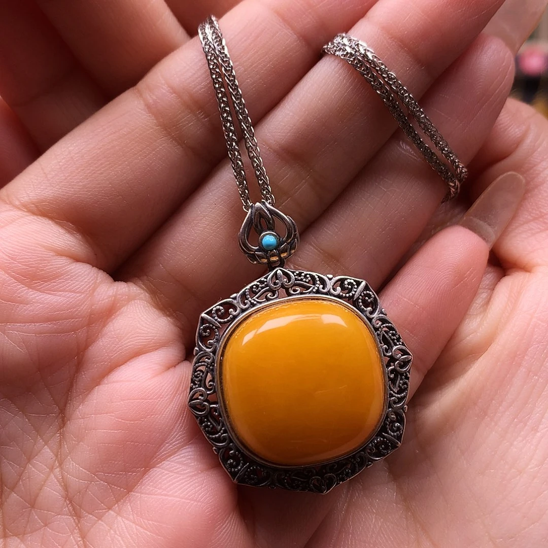 蜜蜡银S925镶嵌颈饰吊坠