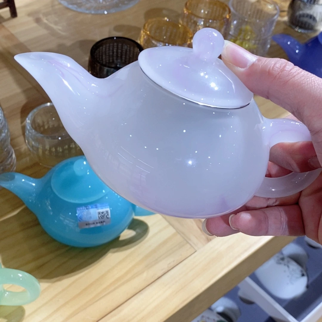 漂紫色琉璃茶壶一把
