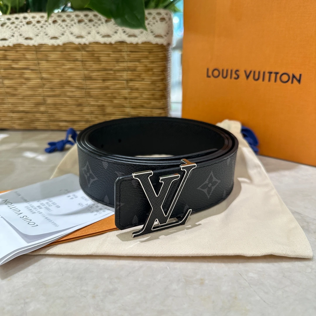 未使用 LouisVuitton/路易威登 黑武士腰带 110码-D00022