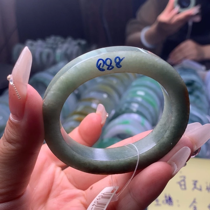 定制翡翠未镶嵌53-56贵妃