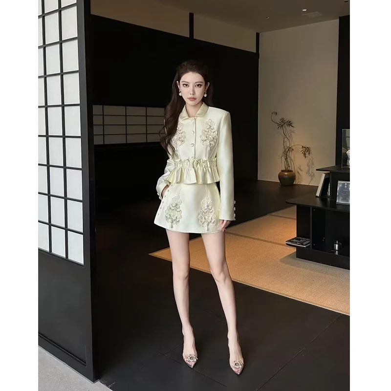 法式轻奢设计款千金风重工刺绣荷叶摆短外套高腰半身裙裤两件套装