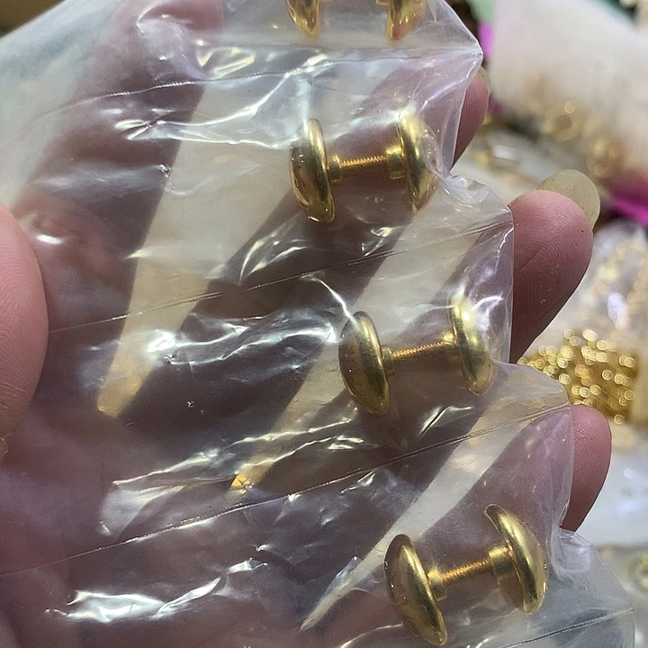 无纺布驴家圆铜脚钉10个