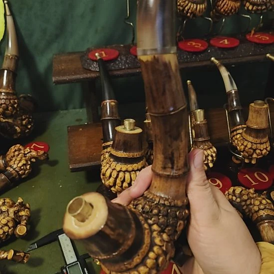 那***渣贵州特色竹根烟斗工艺品手把件