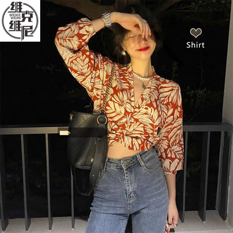 港风短款高级碎花衬衣女2025新款夏季复古绑带设计感V领衬衫上衣