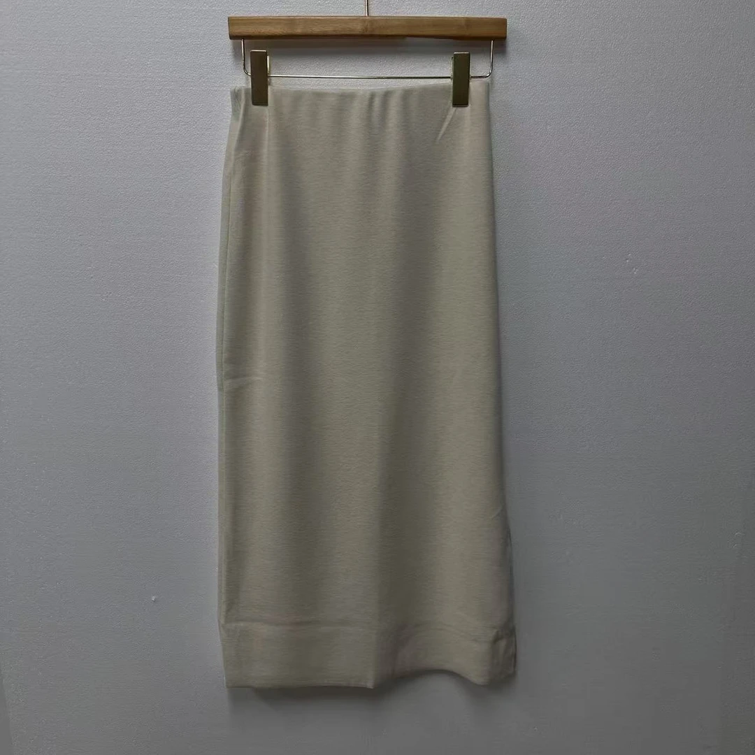 喵喵家  早春显瘦气质时尚百搭休闲女士包臀开叉半身裙