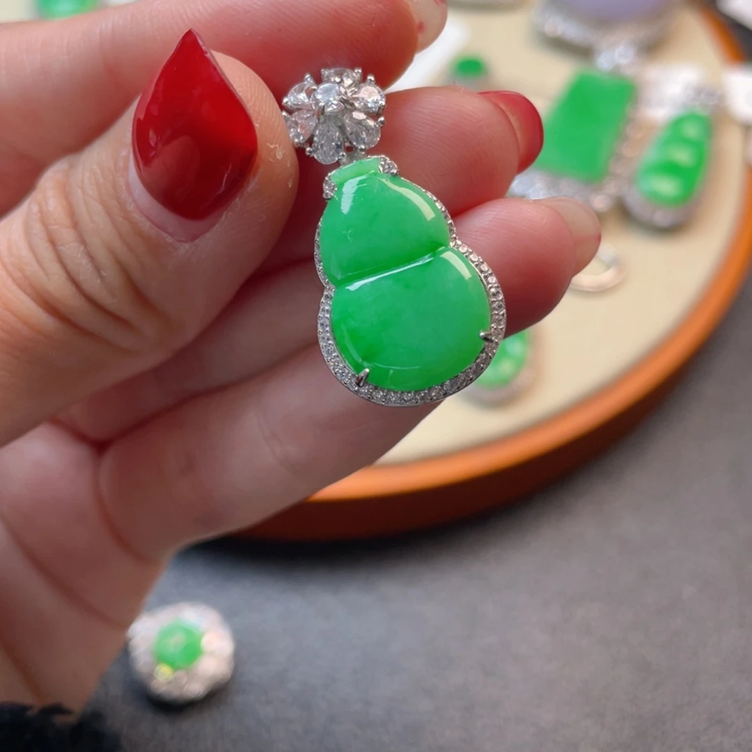 翡翠吊坠(不含链)银S925镶嵌