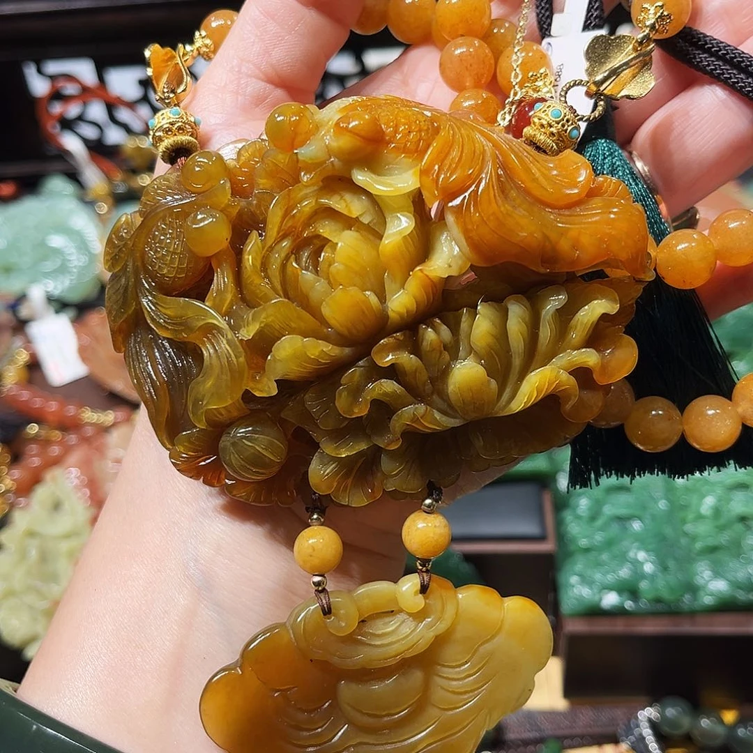 未镶嵌蛇纹石玉吊坠厚*