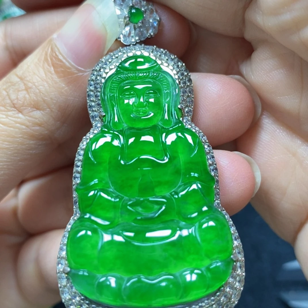 翡翠颈饰银S925镶嵌天然翡翠