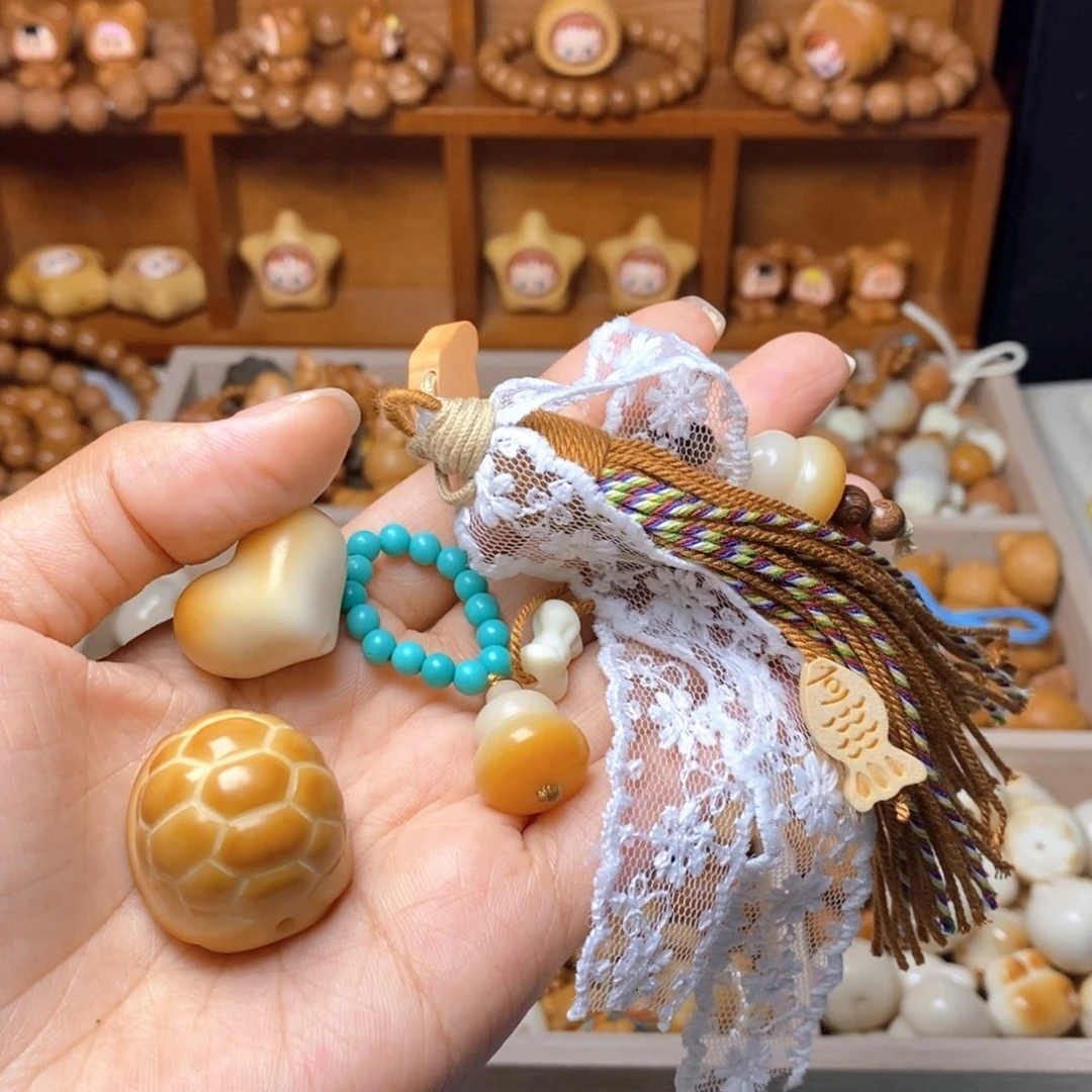 沐***.手串猴头核桃爱心富甲葫芦绿跑焦糖玛奇朵