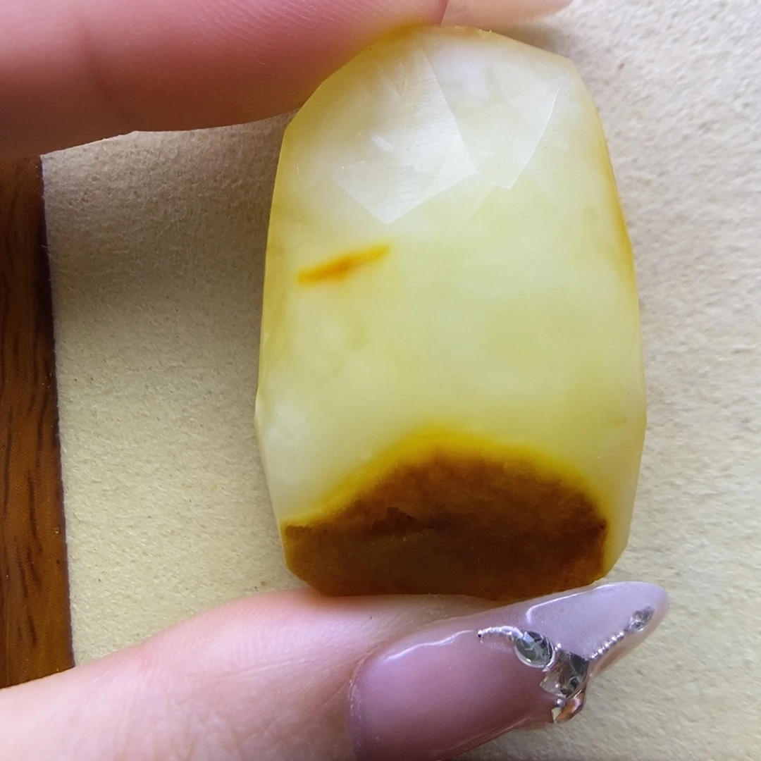 未镶嵌定制琥珀陈