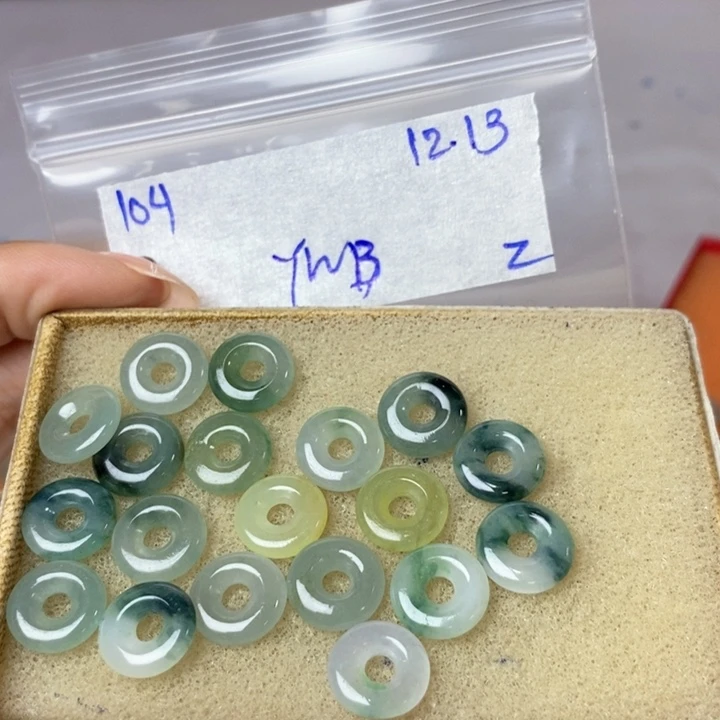 七***虫定制翡翠未镶嵌不退