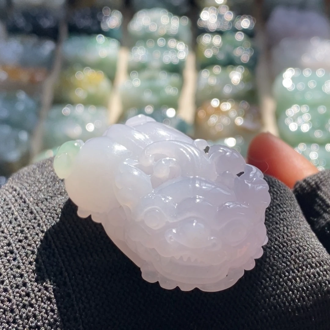 翡翠未镶嵌颈饰天然翡翠貔貅吊坠