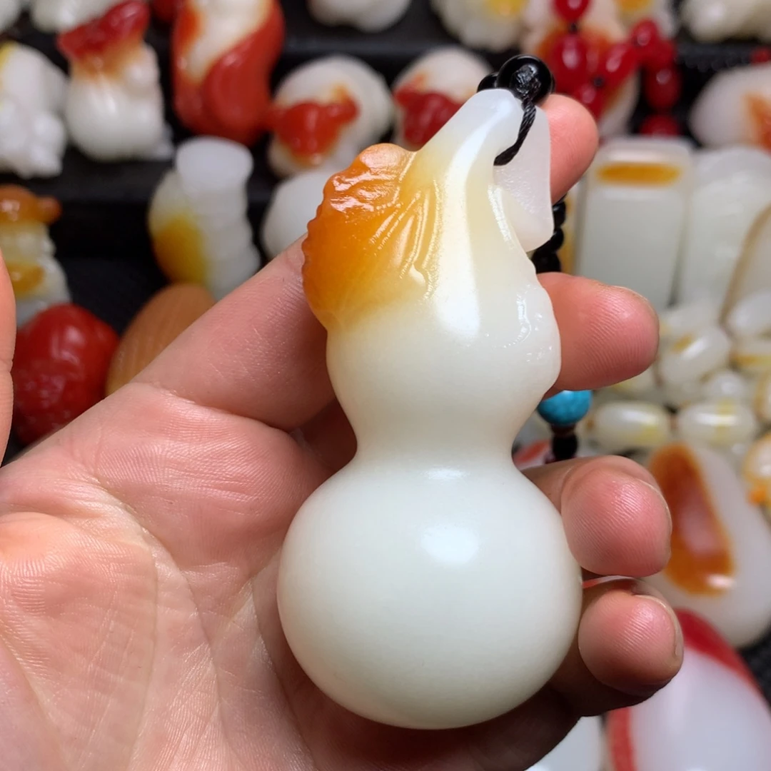 新疆戈壁石五彩石