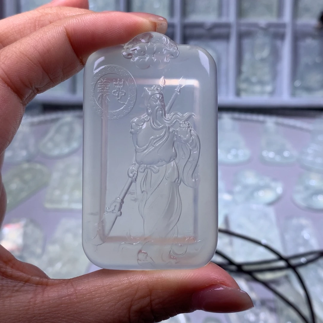 蛇纹石玉未镶嵌颈饰翊*