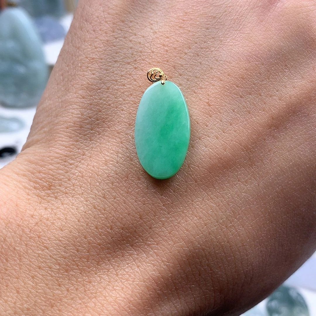 小***小翡翠未镶嵌颈饰翡翠88