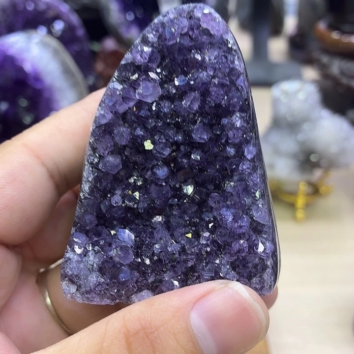 未镶嵌紫晶大型摆件（非配饰）