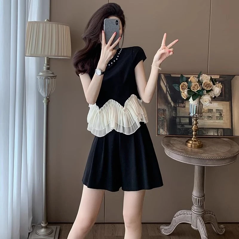 轻奢高级感休闲时尚套装女2025新款夏季小香风短袖上衣短裤两件套