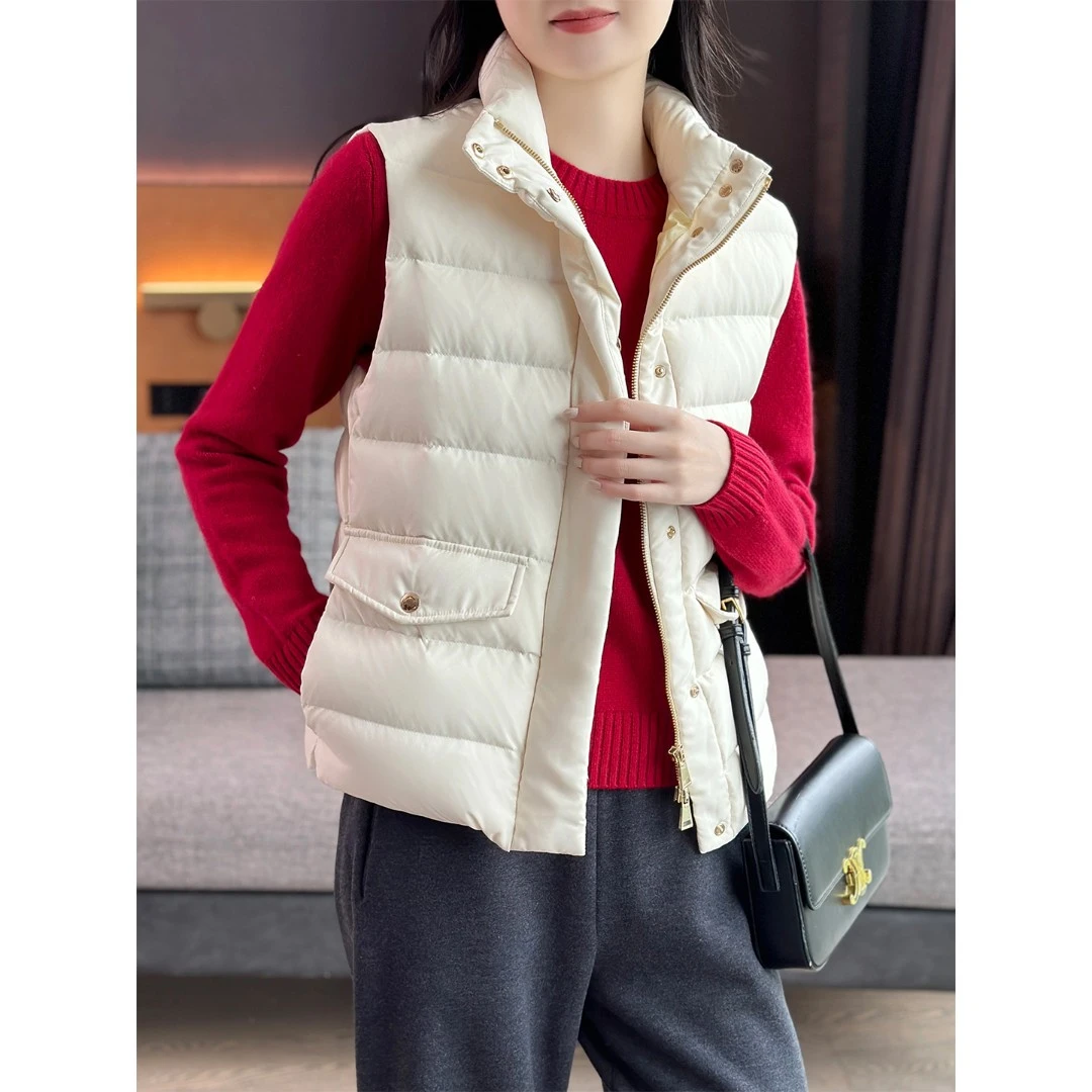 左左家 蒙*口元柜1.17W+~轻盈90白鹅绒立领保暖叠穿羽绒外套