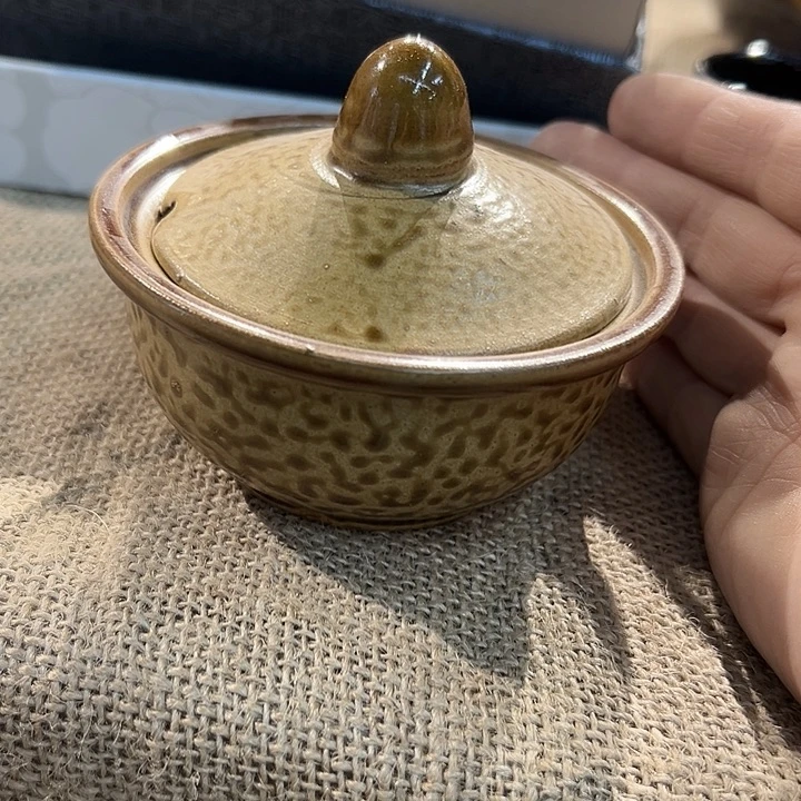 库存尾货五厂辣椒罐一个