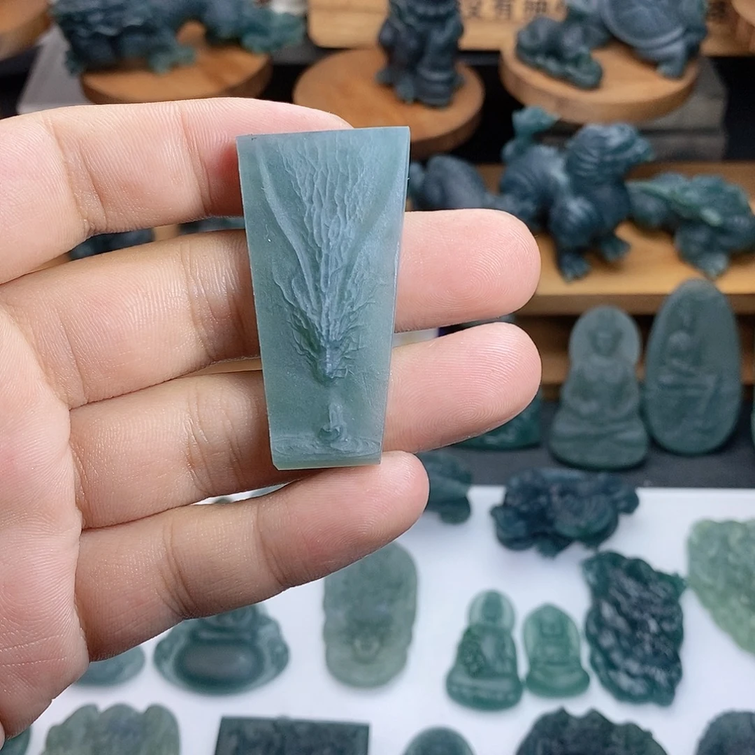 定制翡翠未镶嵌悟到