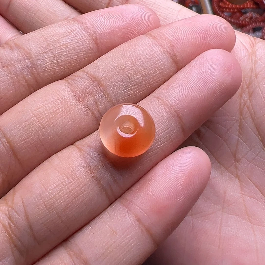 南红玛瑙未镶嵌珠宝奇石