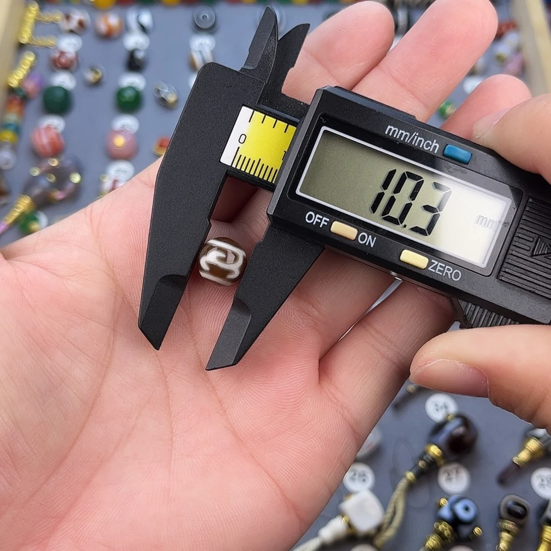 玛瑙/玉髓未镶嵌饰品