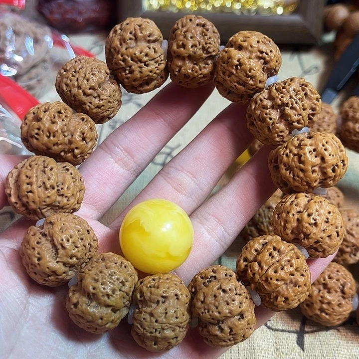 猴头核桃手串金刚