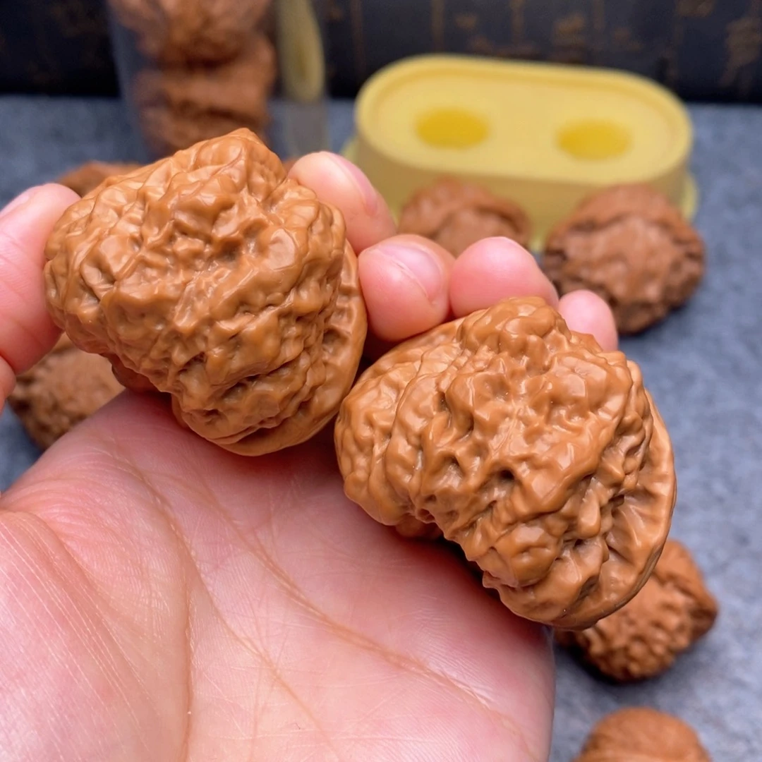 文玩核桃把件老****子暴力肌肉蛤蟆45尺