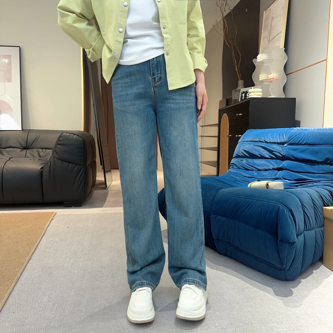 【欧加恋恋】2025早春口袋字母标小个子显瘦百搭直筒牛仔裤 N530