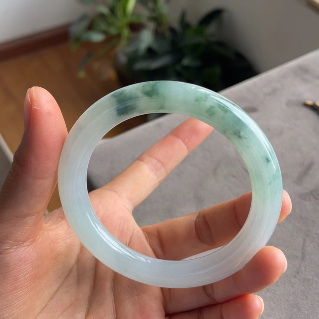 未镶嵌手镯翡翠飘花圆条