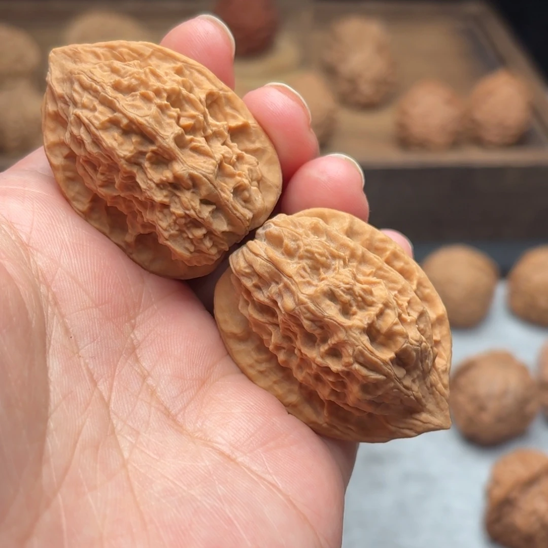 文玩核桃吊坠71号野生鸡心33.36.44