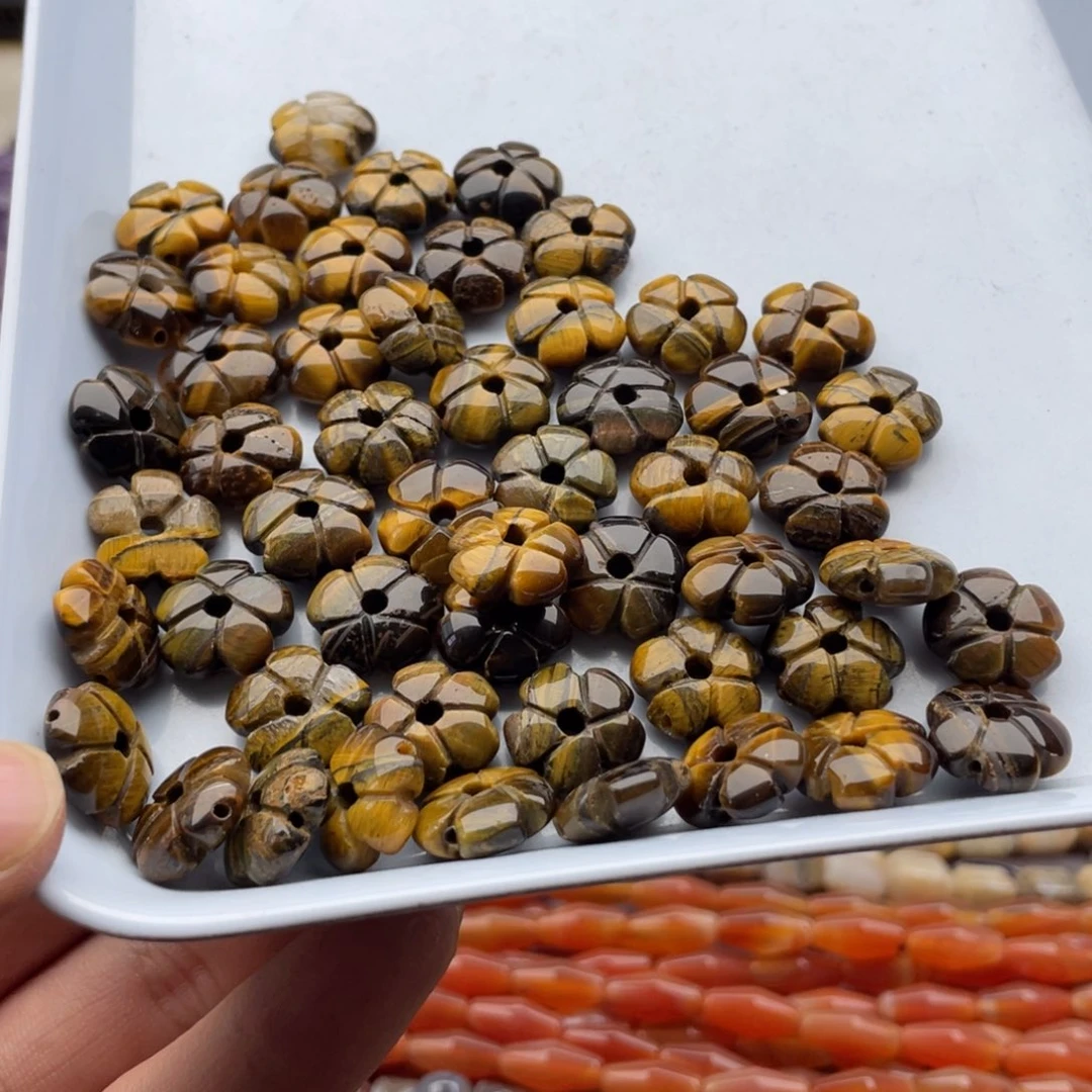 玛瑙/玉髓合金珠宝半成品五个装卡13mm虎眼雕刻花花