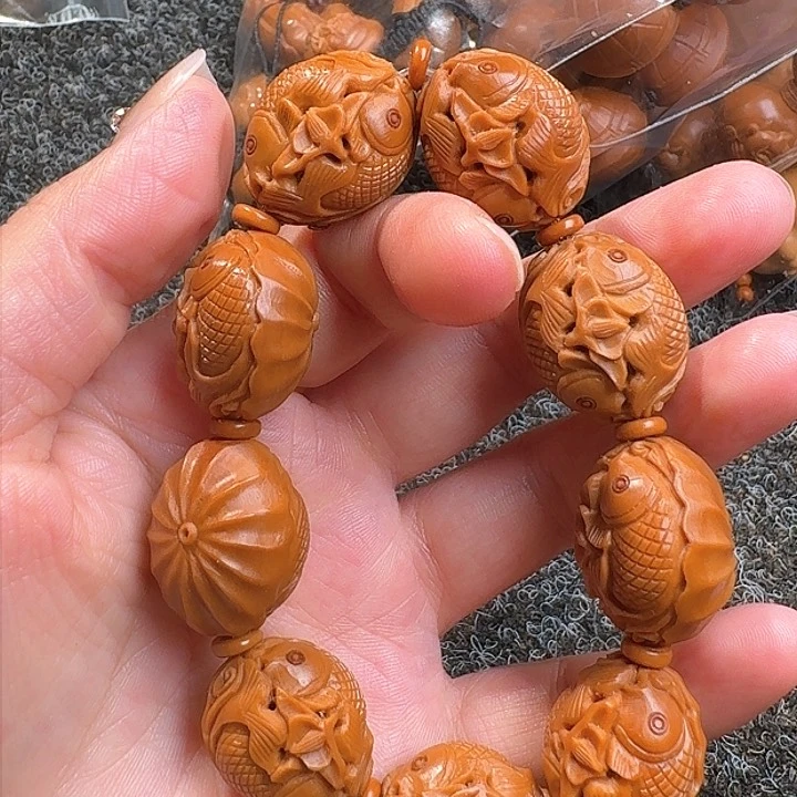 吊坠橄榄核橄榄荷叶鱼