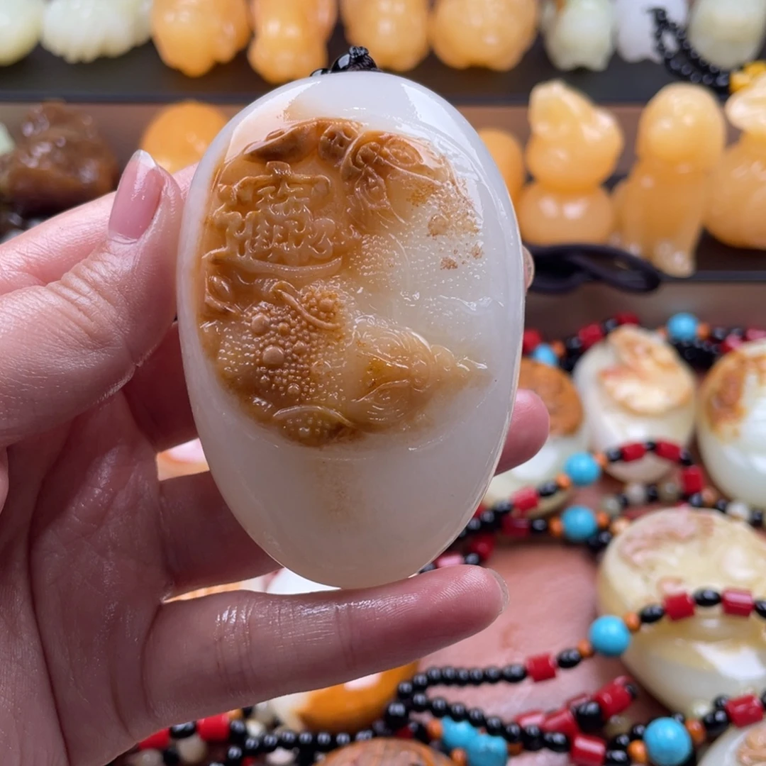 典***享石材天然古青石手把件