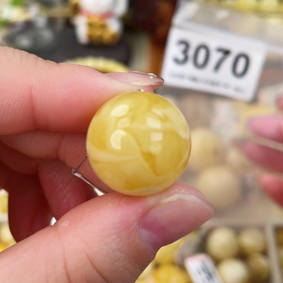 蜜蜡未镶嵌珠宝奇石19