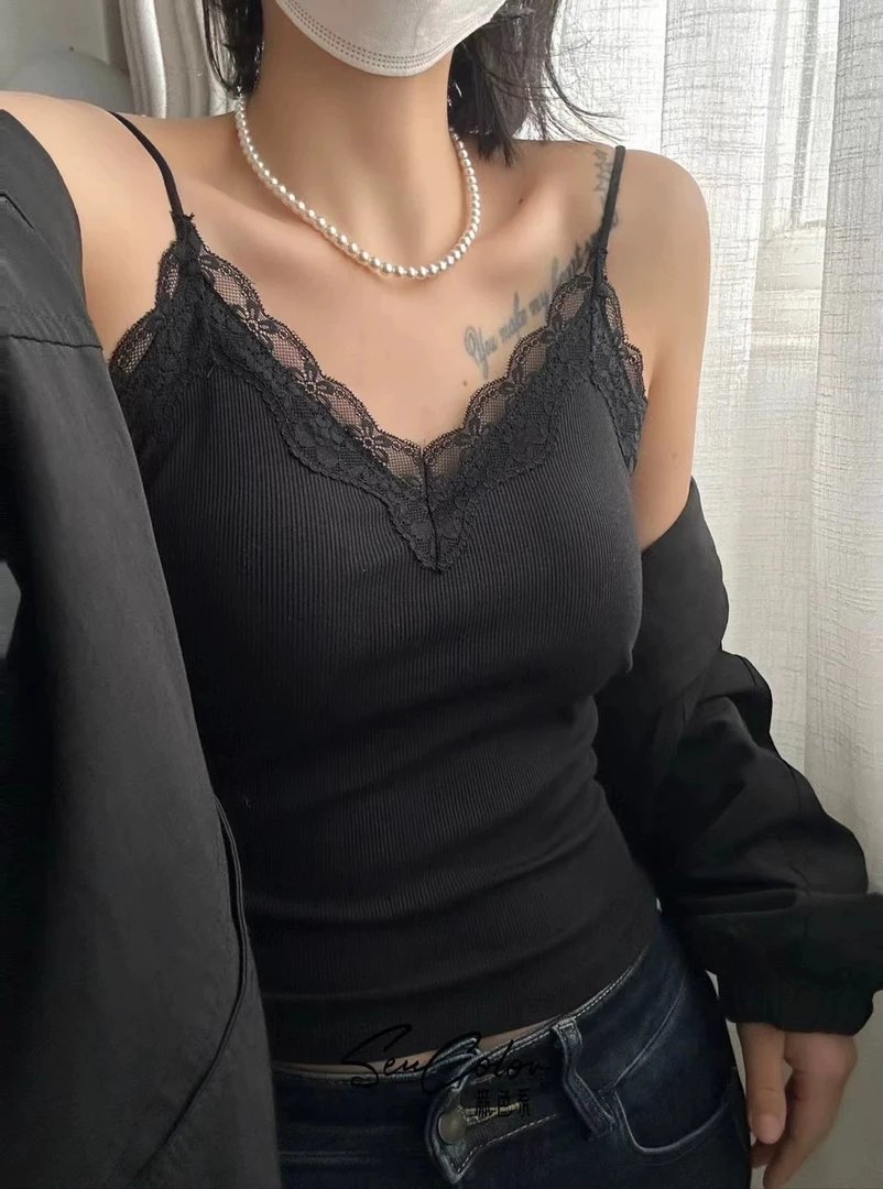 （林玲）法式性感美背蕾丝吊带背心V领设计内搭打底上衣