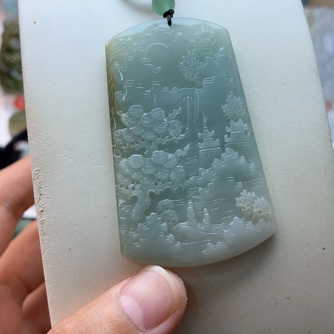 【闪购商品】翡翠未镶嵌颈饰“****”翡翠