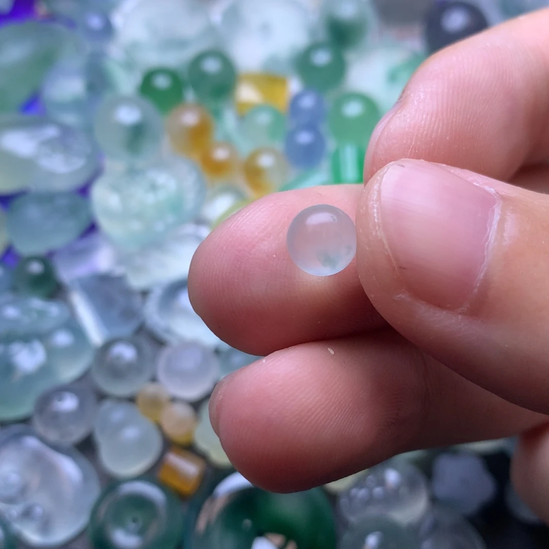 定制翡翠未镶嵌珠子