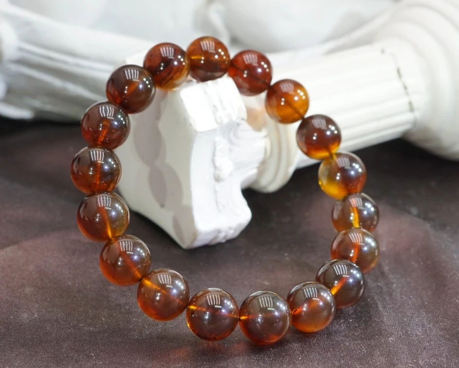 琥珀紫蜜变色龙手串9.5+ CA011424