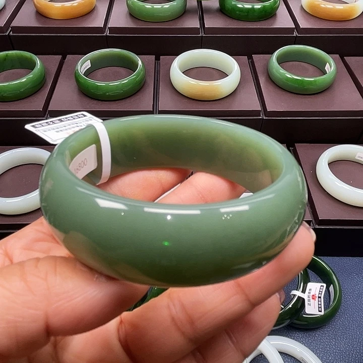 和田玉未镶嵌手镯5758