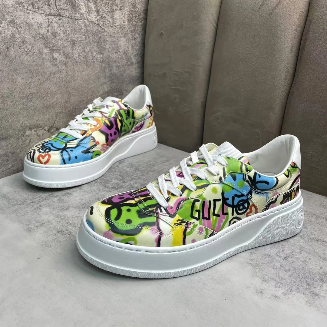 全新未使用 GUCCI/古驰 彩色涂鸦时尚百搭饼干鞋/40.5码/全新涂标