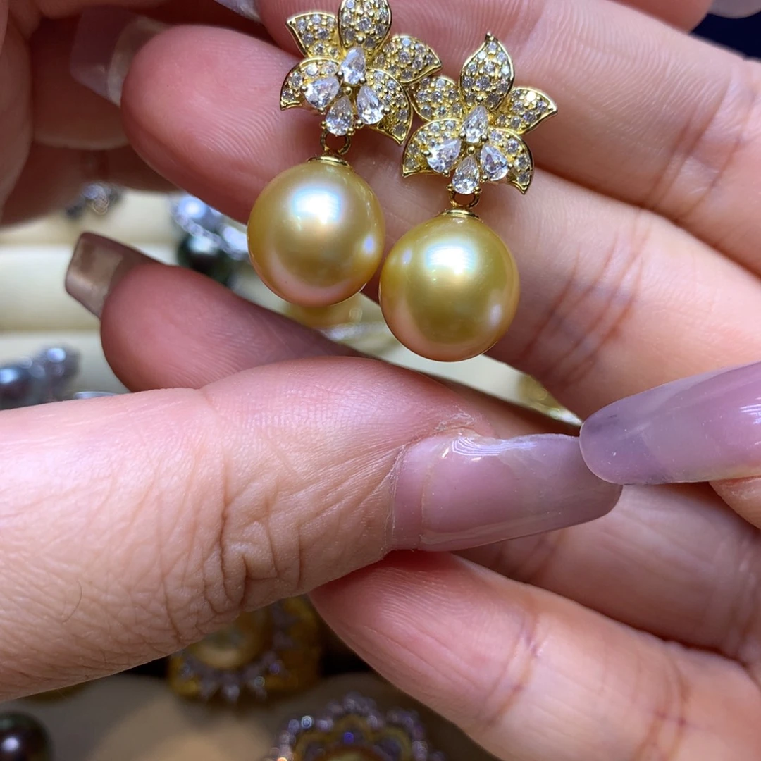 银S925镶嵌耳饰海水珍珠