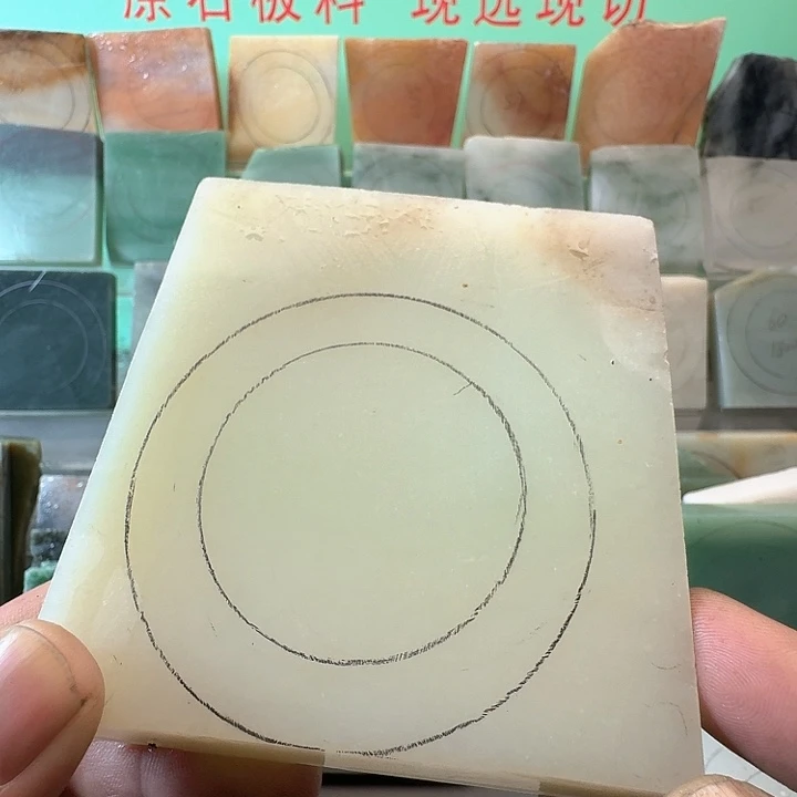 天***渊定制和田玉手镯定制